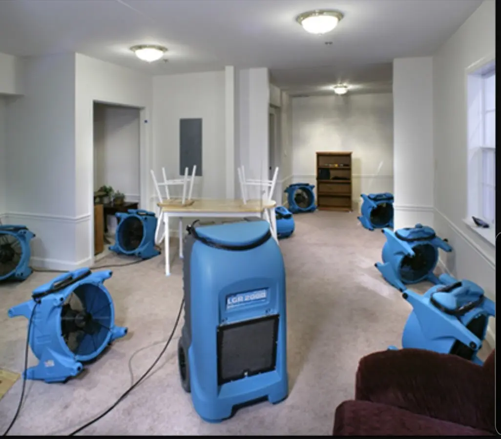 Air movers and dehumidifier setup for Water Extraction & Removal in Pittsburg